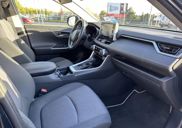 Toyota RAV4 cena 137900 przebieg: 114400, rok produkcji 2019 z Obrzycko małe 326